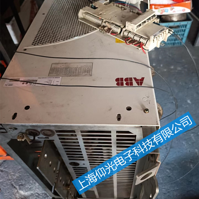 abb800Ƶά޽̳ACS800-37-0540-7бFF51ά